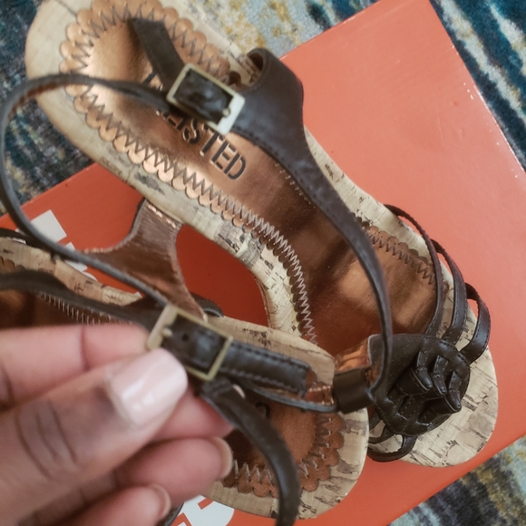 Unlisted Cork Wedge Sandals - Picture 14 of 15